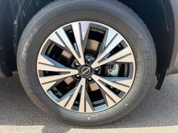 2025 Nissan X-TRAIL ST-L