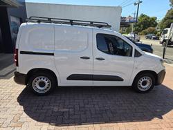 2020 Peugeot Partner 130 THP