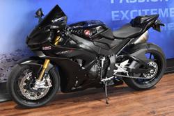 2024 Honda CBR1000RR-R SP (FIREBLADE) ABS Black