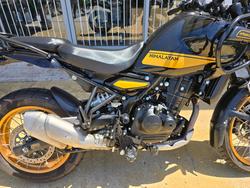 2025 ROYAL ENFIELD (SEE ALSO ENFIEL HIMALAYAN 450 Black