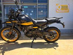 2025 ROYAL ENFIELD (SEE ALSO ENFIEL HIMALAYAN 450 Black