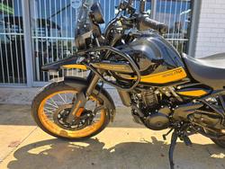 2025 ROYAL ENFIELD (SEE ALSO ENFIEL HIMALAYAN 450 Black