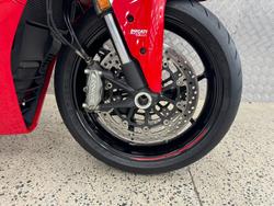 2022 DUCATI SUPERSPORT 950 RED