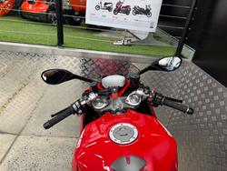 2022 DUCATI SUPERSPORT 950 RED