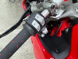 2022 DUCATI SUPERSPORT 950 RED