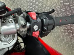 2022 DUCATI SUPERSPORT 950 RED