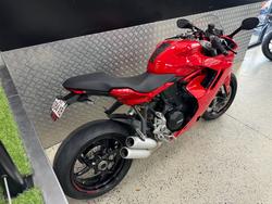2022 DUCATI SUPERSPORT 950 RED