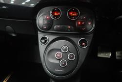 2021 Abarth 595 Scorpioneoro