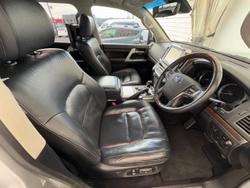 2016 Toyota Landcruiser Sahara