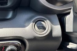 2025 Toyota Yaris SX Hybrid