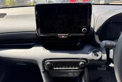 2025 Toyota Yaris SX Hybrid