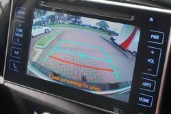 2020 Toyota Hilux SR5