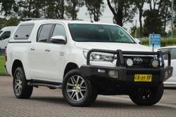 2020 Toyota Hilux SR5