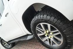 2020 Toyota Hilux SR5