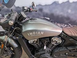 2022 INDIAN SCOUT BOBBER GREY