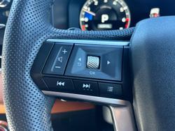 2024 Mitsubishi Outlander Exceed Tourer