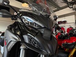 2025 Ducati Multistrada V4S Multistrada Black