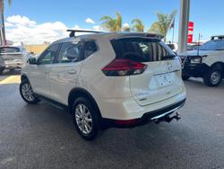 2020 Nissan X-TRAIL TS