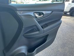 2020 Nissan X-TRAIL TS