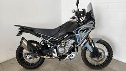 CFMOTO 450MT