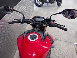 2017 Suzuki GSX-S750 RED