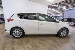 2018 Toyota Corolla Ascent Sport