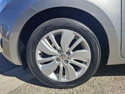 2017 Suzuki Swift GL Navigator