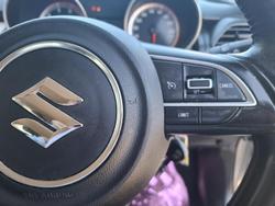 2017 Suzuki Swift GL Navigator