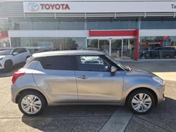 2017 Suzuki Swift GL Navigator