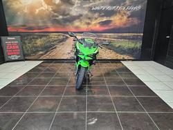 2025 Kawasaki 2025 Kawasaki 500CC Ninja 500 SE LAMS GREEN