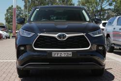 2022 Toyota Kluger GX