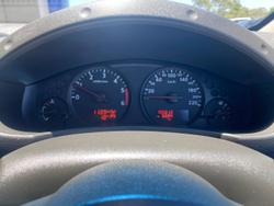 2013 Nissan Navara ST