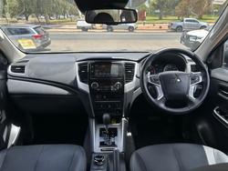 2023 Mitsubishi Triton Xtreme