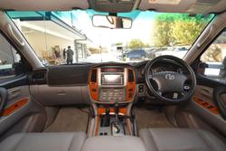 2005 Toyota Landcruiser Sahara