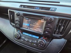 2017 Toyota RAV4 GXL