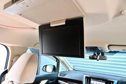 2015 Toyota Alphard Hybrid AYH30W White