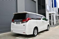 2015 Toyota Alphard Hybrid AYH30W White