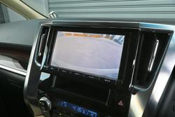 2015 Toyota Alphard Hybrid AYH30W White