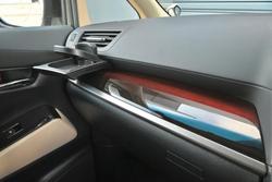 2015 Toyota Alphard Hybrid AYH30W White