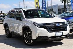 2025 Subaru Forester Touring S6 MY26 AWD Crystal White