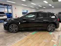 2025 Volkswagen Golf 110TSI R-Line