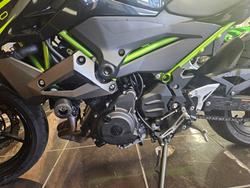 2023 Kawasaki Z400 BLACK