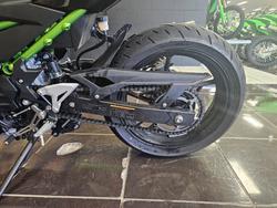 2023 Kawasaki Z400 BLACK