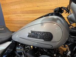 2023 Harley-davidson FLHXSE CVO STREET GLIDE Silver