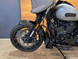 2023 Harley-davidson FLHXSE CVO STREET GLIDE Silver