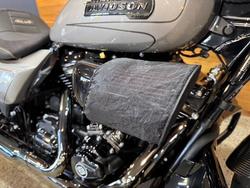 2023 Harley-davidson FLHXSE CVO STREET GLIDE Silver