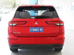 2022 Mitsubishi Outlander ES