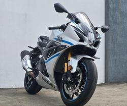 2025 Suzuki GSX-R1000R GSX-R Silver