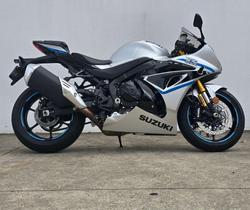 2025 Suzuki GSX-R1000R GSX-R Silver