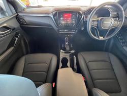 2025 Isuzu D-MAX X-TERRAIN